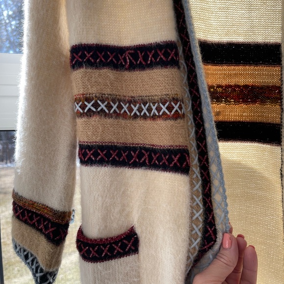 Duster Sweater by Do everything in love - Picture 2 of 4